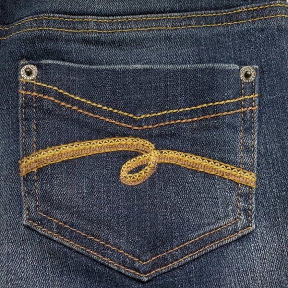 Justice Girls Medium Wash Whiskering Fading Denim Jeans Size 12S - Picture 9 of 12